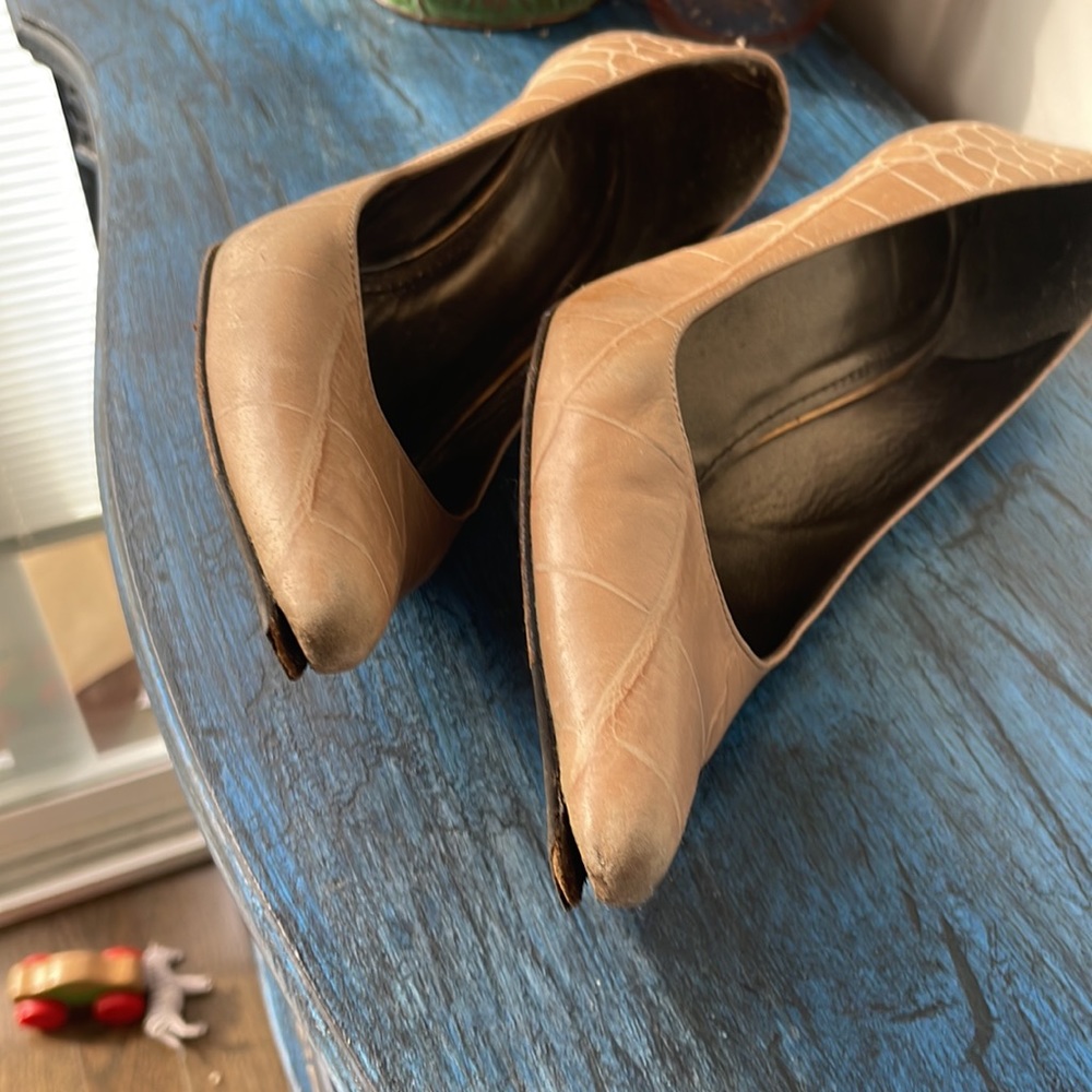 STUART WEITZMAN 8.5 used heels - Picture 12 of 17